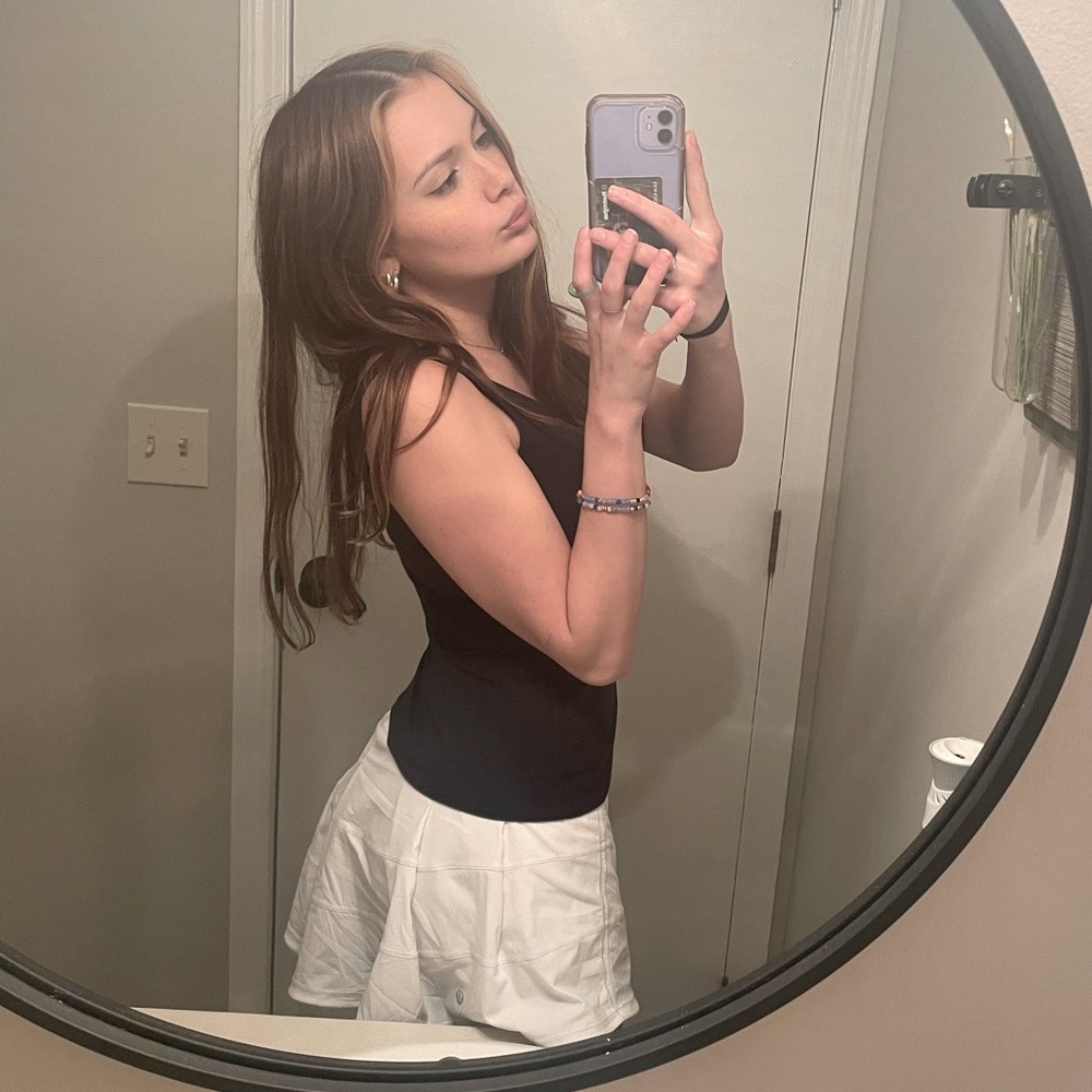 Meet your Posher, Julia